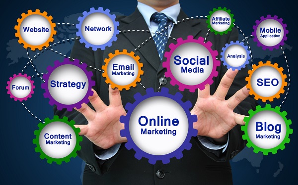 a digital marketing thought bubble with tactis for improving your online presence